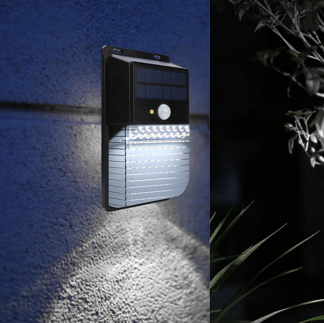 Соларна стенна лампа със сензор за движение, 36 LED – IP44